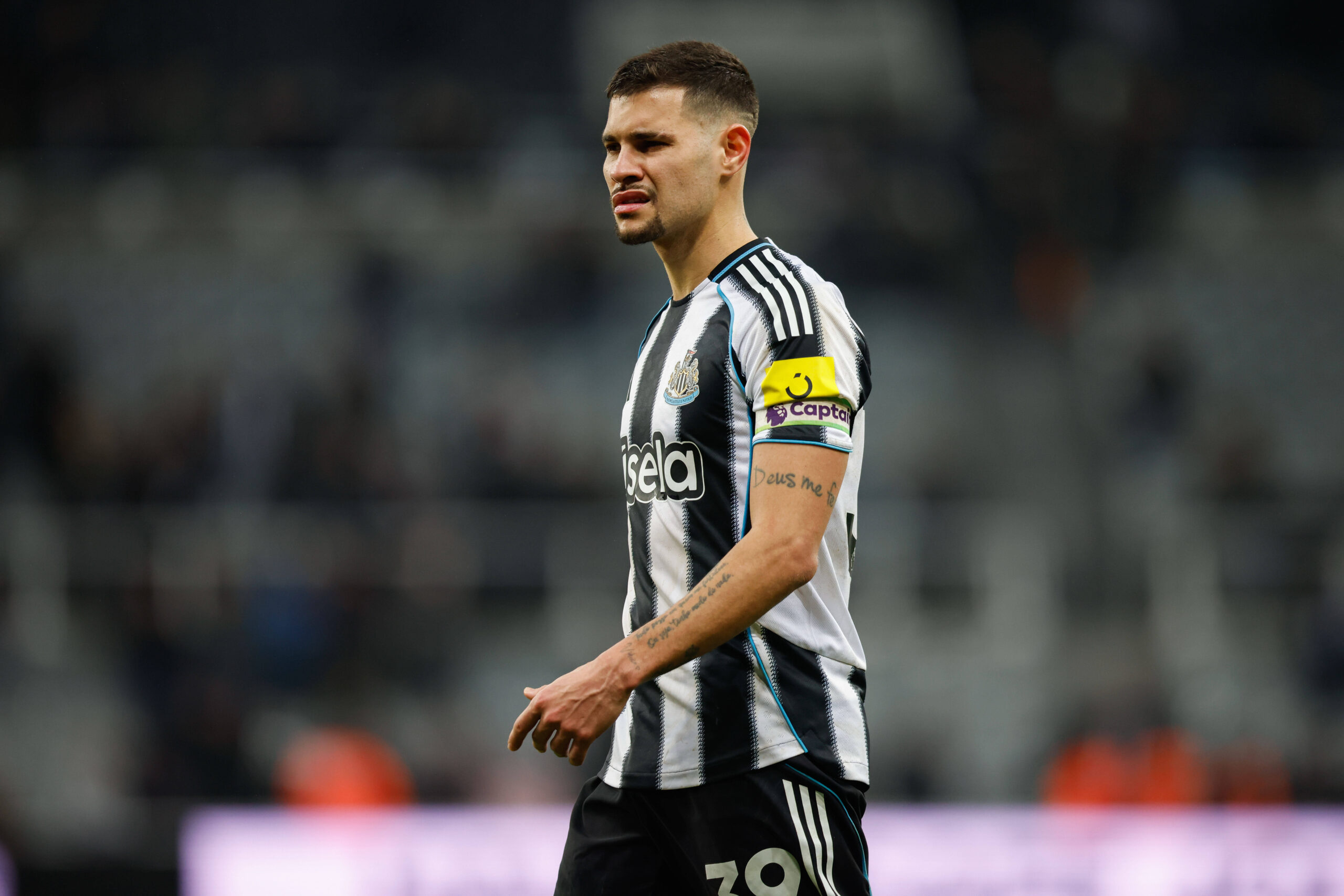 Newcastle, Bruno Guimaraes'in Yerine Bundesliga Yıldızını İstiyor